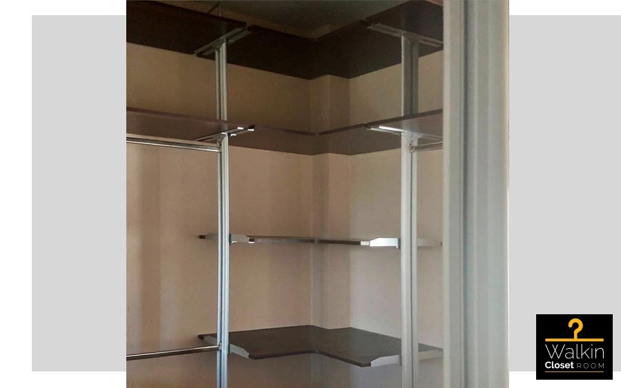 Walk in Closet - U Shape Melamine สี North Walnut