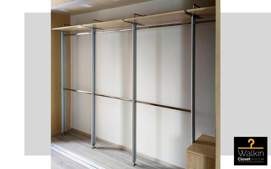 Walk-in Closet I Shape Melamine สี Maple | ตู้เสื้อผ้าบิวท์อิน