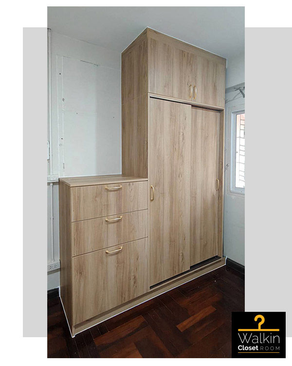 ตู้เสื้อผ้า Built-in HMR กันชื้น สีลายไม้ 5069-17 | ไอยรา วินท์ โฮมโปรดักส์